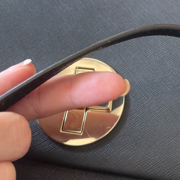 EUC Kate Spade Black Crossbody - Picture 2 of 6